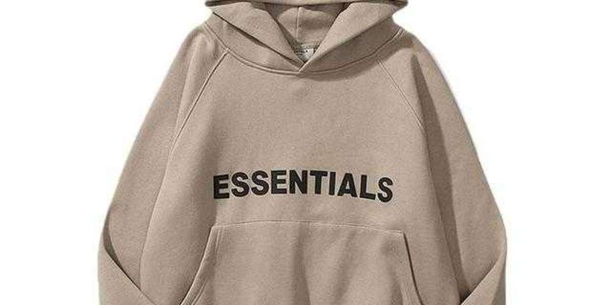 Essentials Hoodie Canada and the Rise of Minimal Streetwear