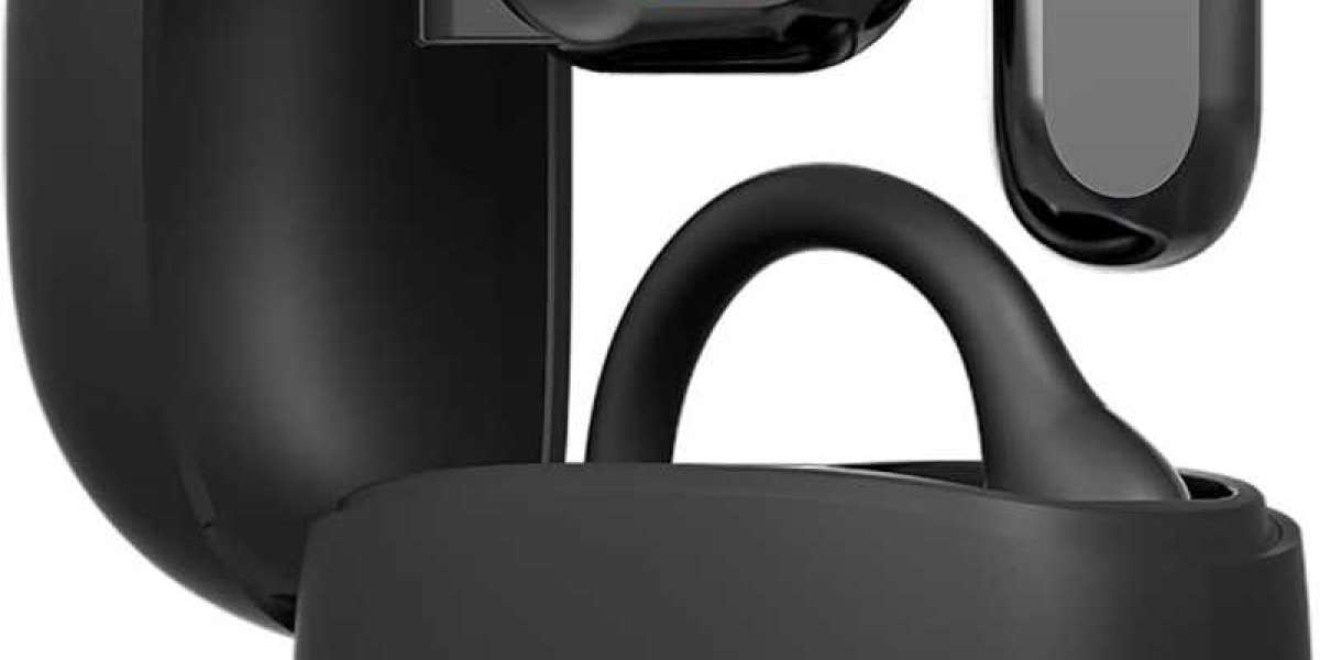 The Babel Fish in Your Ear: A Look Back at the Bragi Dash Pro’s Translation Tech