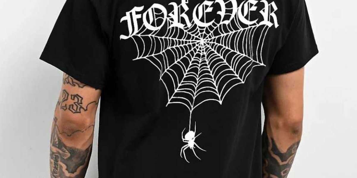 Solo Exploration: Benefits and Challenges