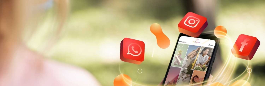Moz Web Media LLC Cover Image